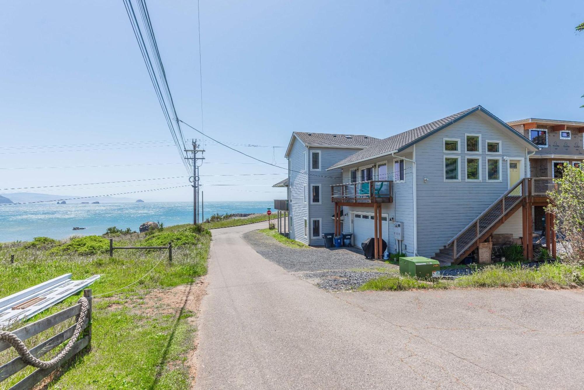#Stayinmydistrict Oceanview Studio Loft Port Orford Bagian luar foto
