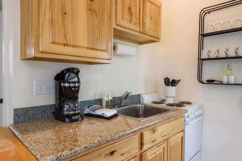 #Stayinmydistrict Oceanview Studio Loft Port Orford Bagian luar foto
