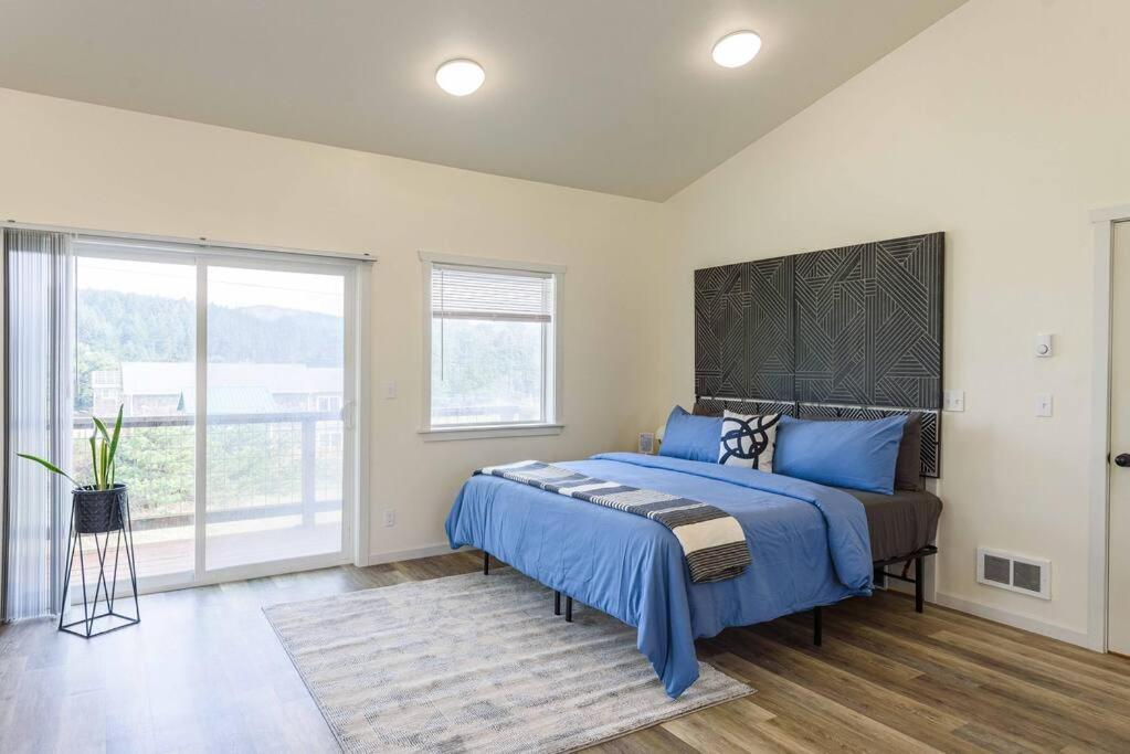#Stayinmydistrict Oceanview Studio Loft Port Orford Bagian luar foto