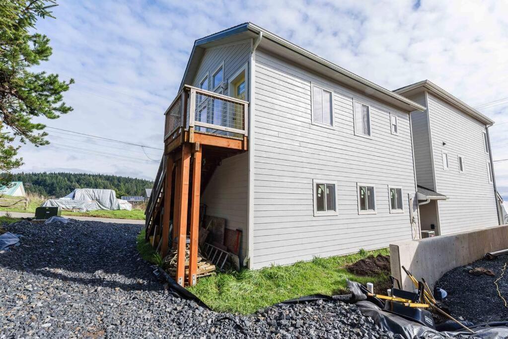 #Stayinmydistrict Oceanview Studio Loft Port Orford Bagian luar foto
