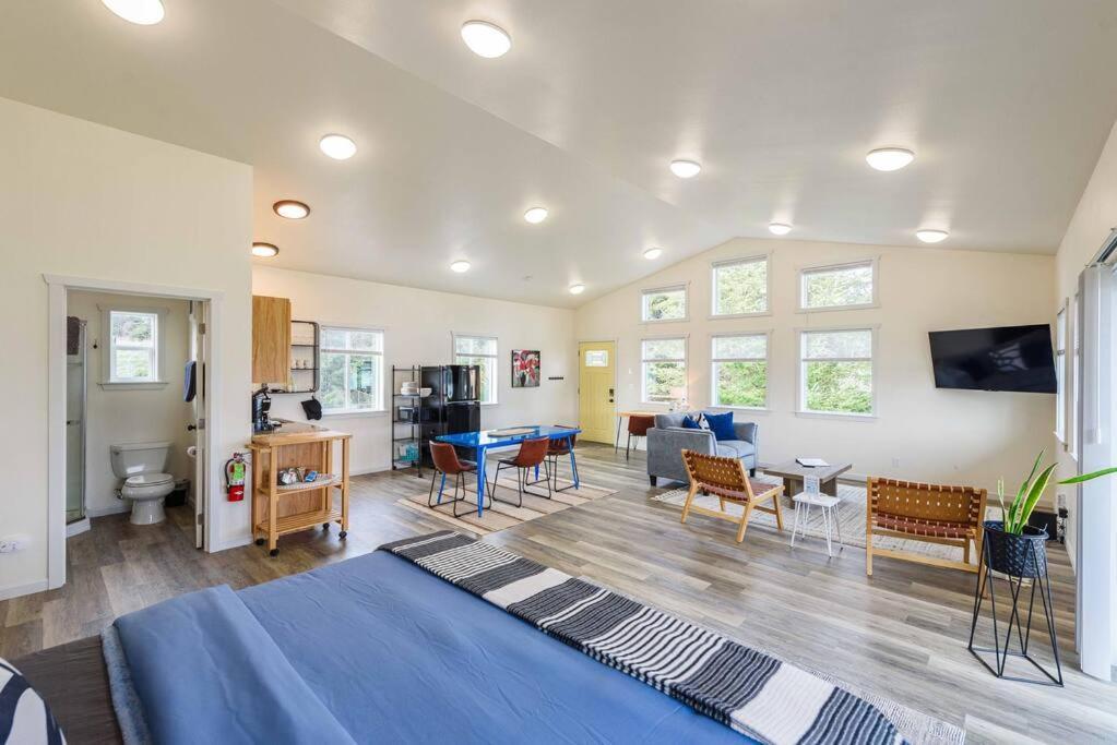 #Stayinmydistrict Oceanview Studio Loft Port Orford Bagian luar foto
